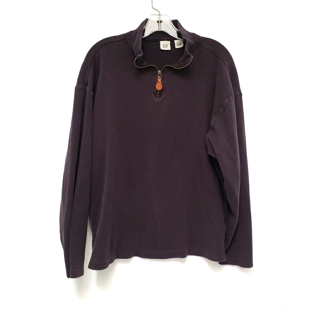 Black Gap Pullover Shirt